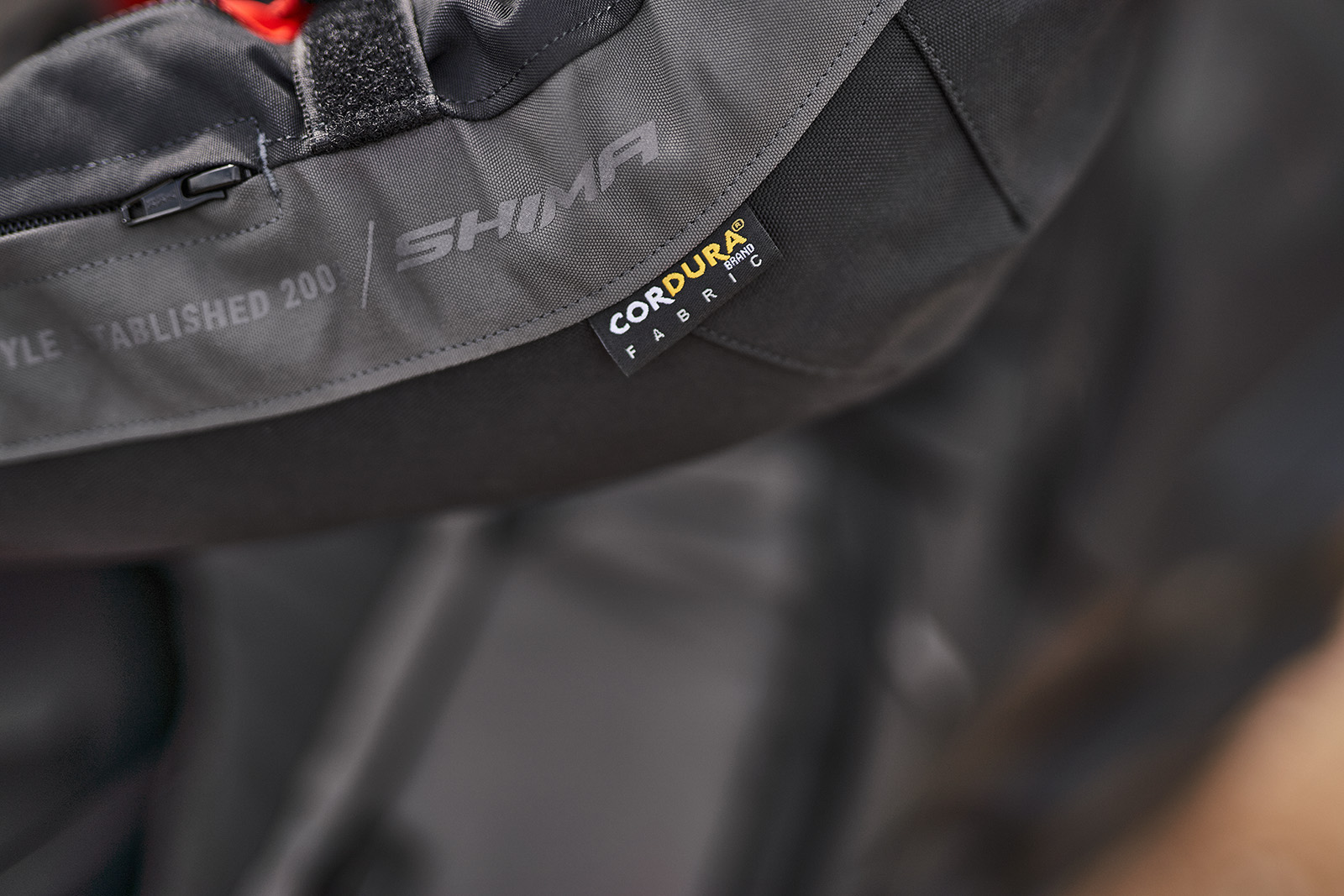 Kurtka tekstylna męska SHIMA HERO 2.0 black/red/grey\