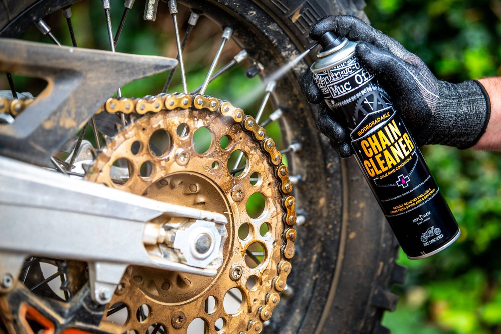 Muc-Off 650 - Biodegradowalny spray do czyszczenia każdego łańcucha