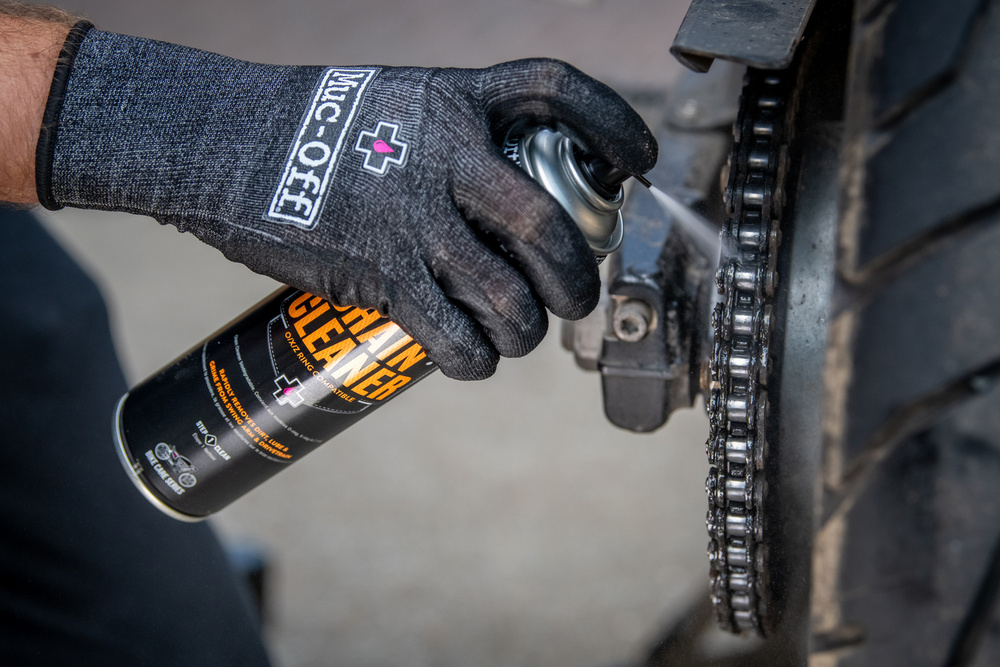 Muc-Off 650 - Biodegradowalny spray do czyszczenia każdego łańcucha