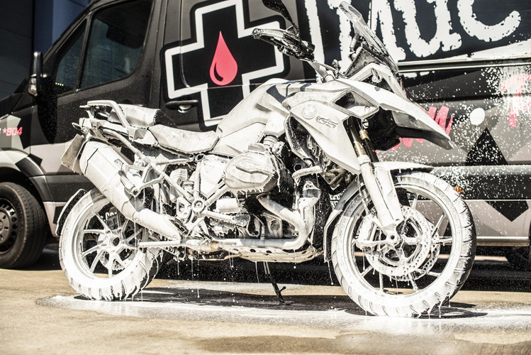 Muc-Off 709 - Płyn do pianownic Snow Foam